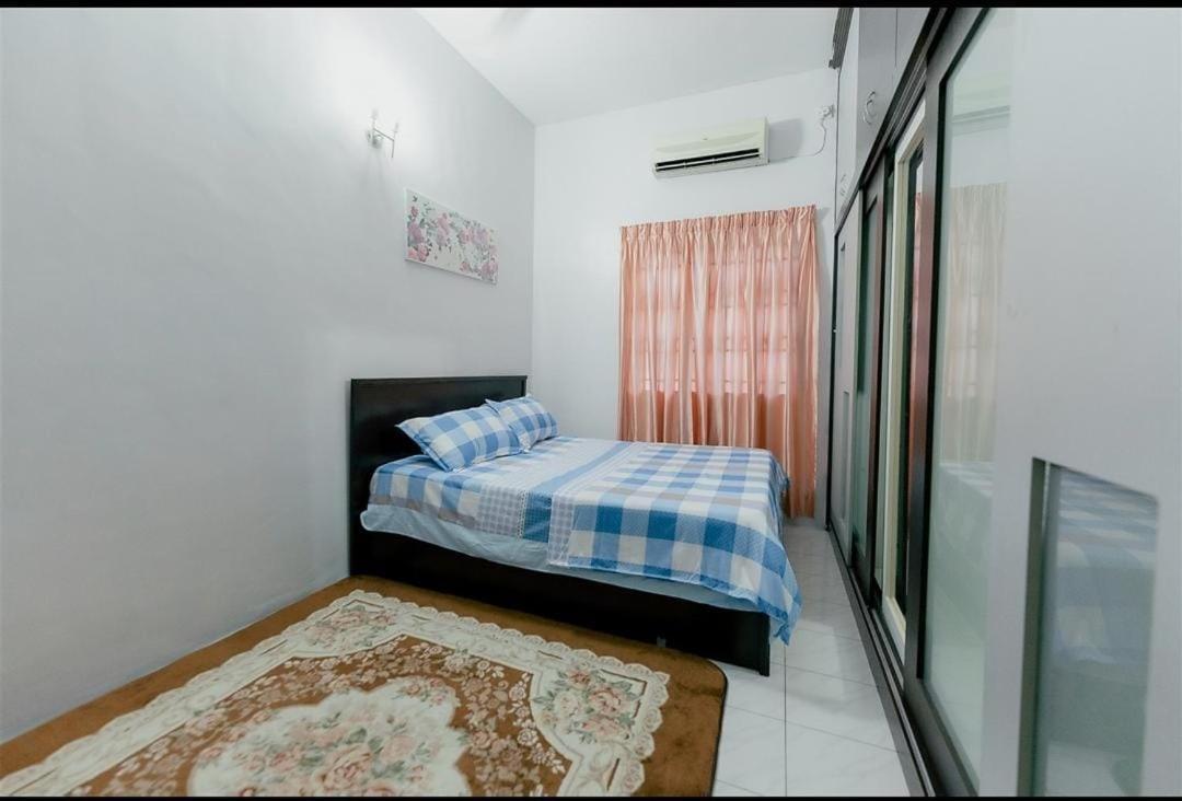 Umaira Homestay Chemor Ngoại thất bức ảnh